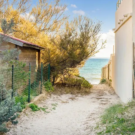 Apartment 1 Bedroom Gorgeous In Hyeres