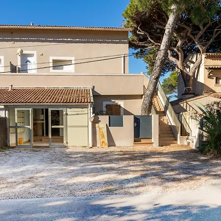 1 Bedroom Gorgeous In *